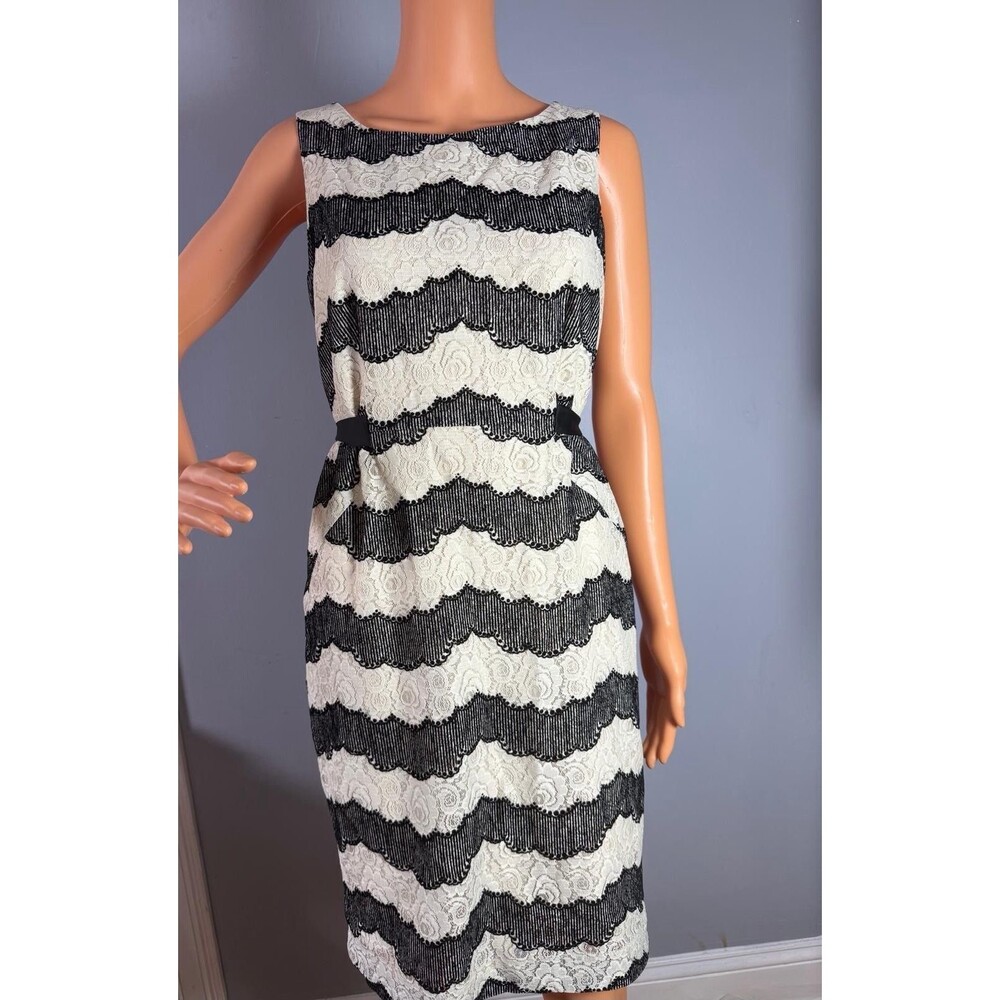 Eva Mendes New York & Company Lace Dress Womens 2 NWT Black White Chevron Midi.